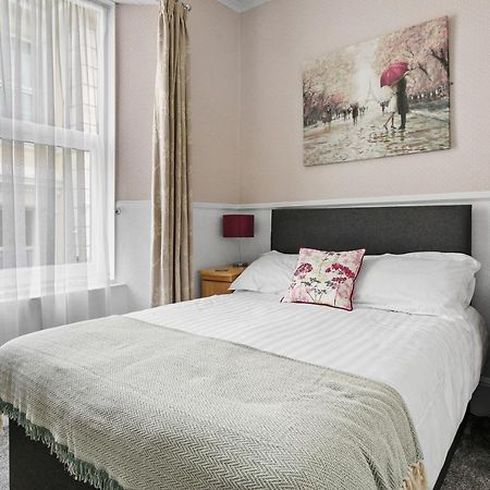 Bed and Breakfast The Netley Torquay Exterior foto